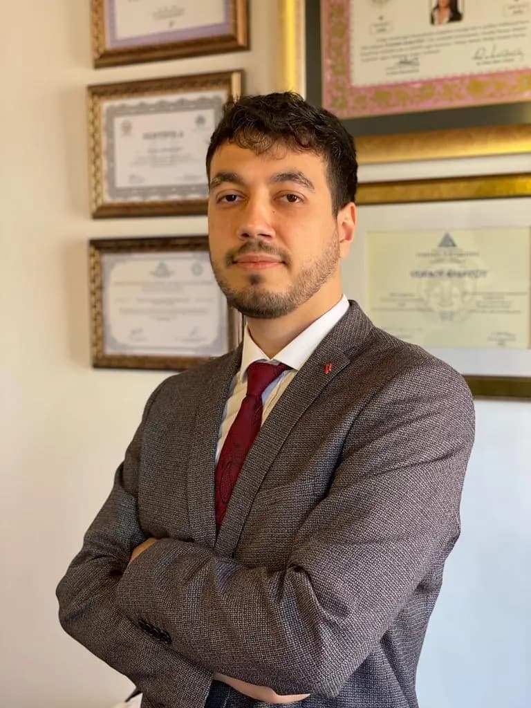 Av. Emin Göktuğ Yazıcıoğlu - Yönetici Avukat
